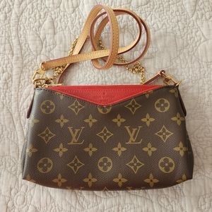 Louis Vuitton Pallas Clutch Monogram Cerise
